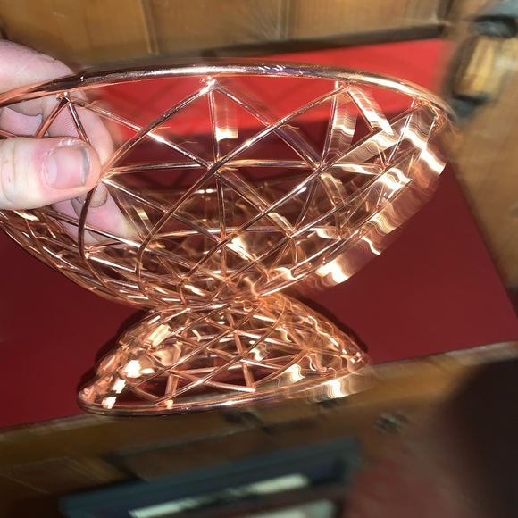 Unique Copper Wire Basket - Picture 10 of 10